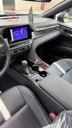 تۆیۆتا کامری